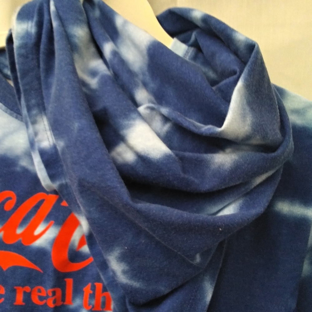 Tie dye t shirt with matching mask scarp